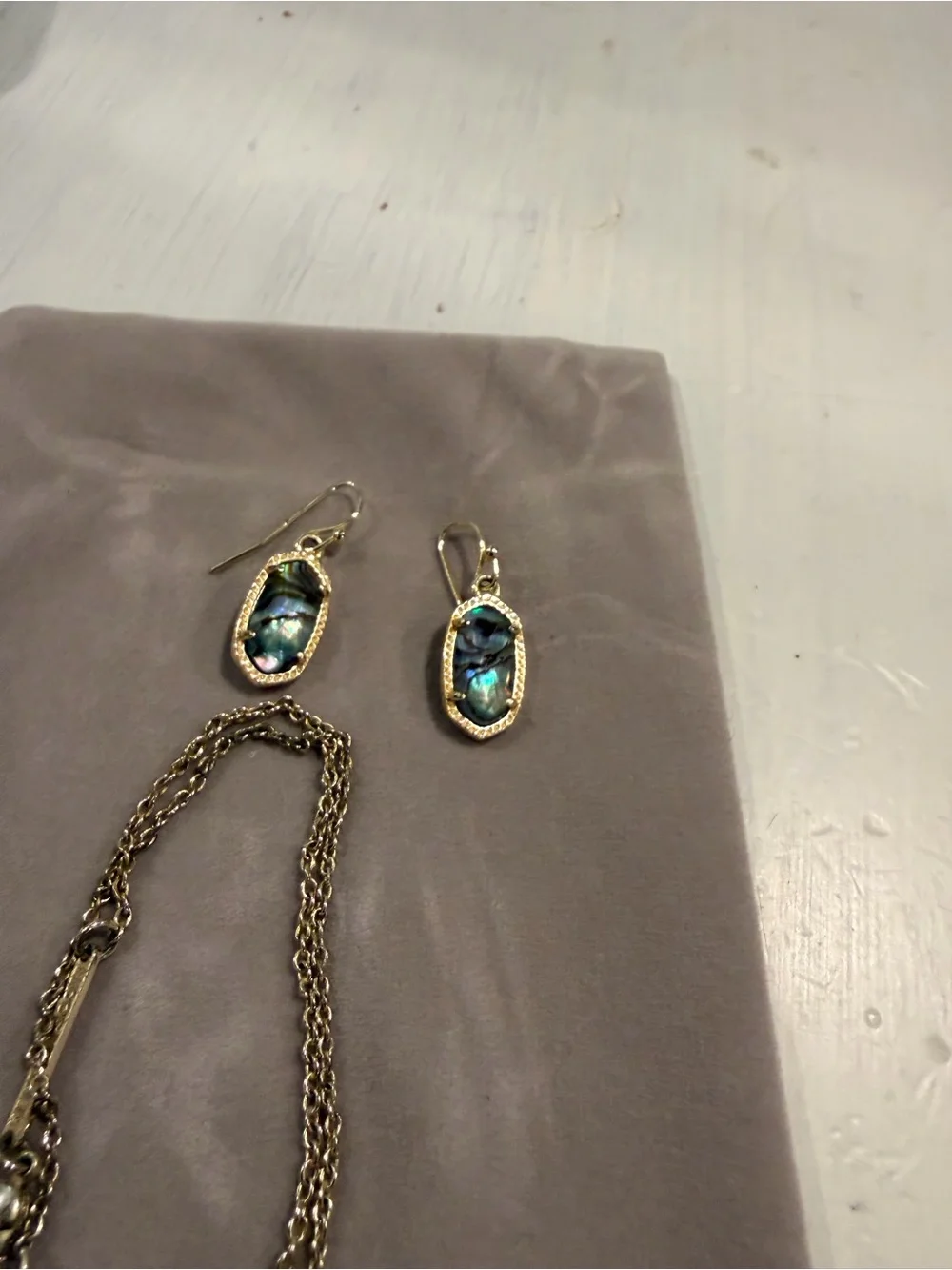 Kendra Scott kendra scott